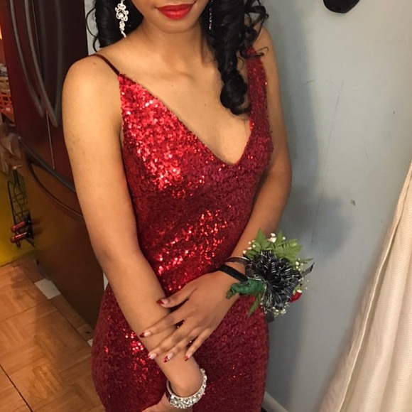 Gorgeous Wine Red Sequin Prom Dress - Picture 4 of 4